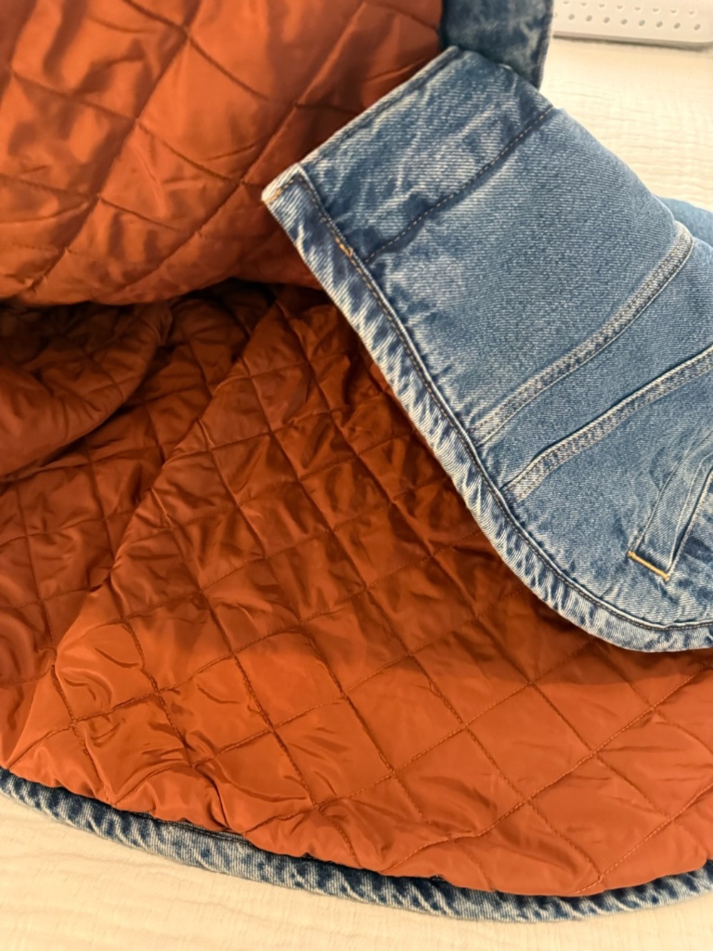 Levi's Blue Denim Jacket with Rust-Orange Quilted Lining NWT 0734 - Picture 6 of 10